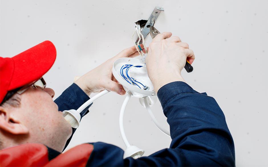 électricien urgence Paris 4